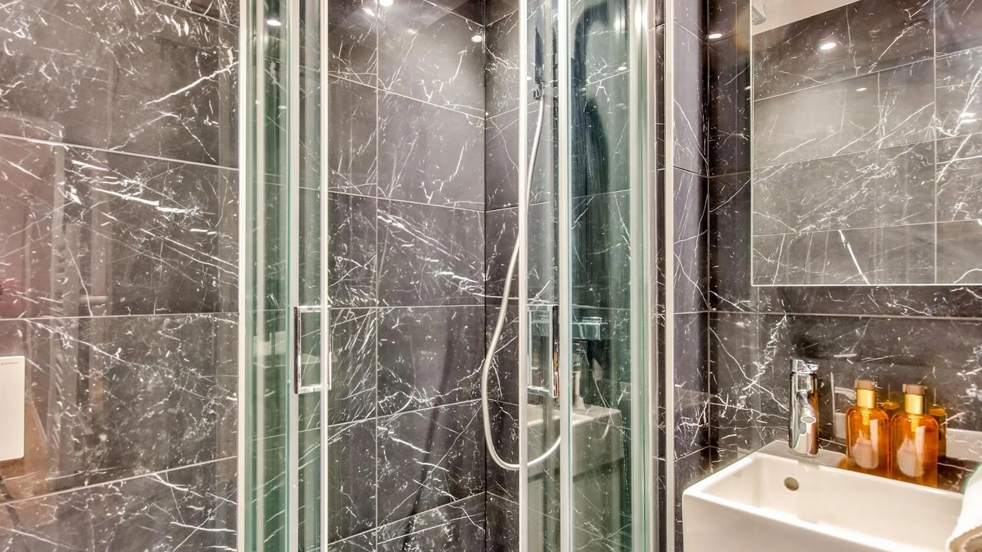 Urban Flat 104 - Opera Perfect Flat Apartment Paris 0*,  France
