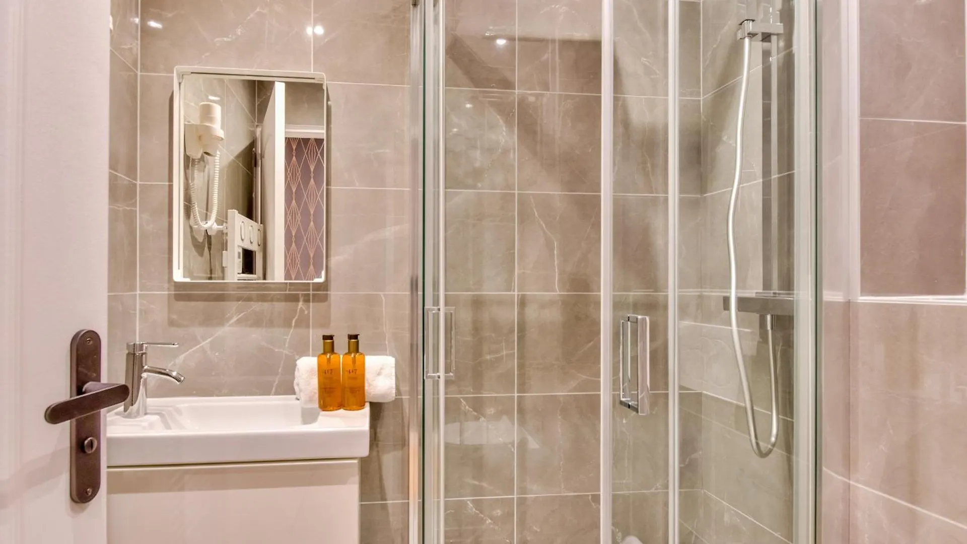 Urban Flat 104 - Opera Perfect Flat Apartment Paris France